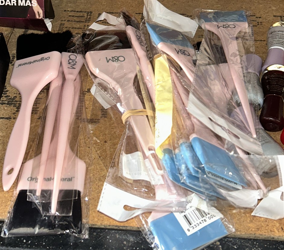 Bulk O&M Tint Brushes