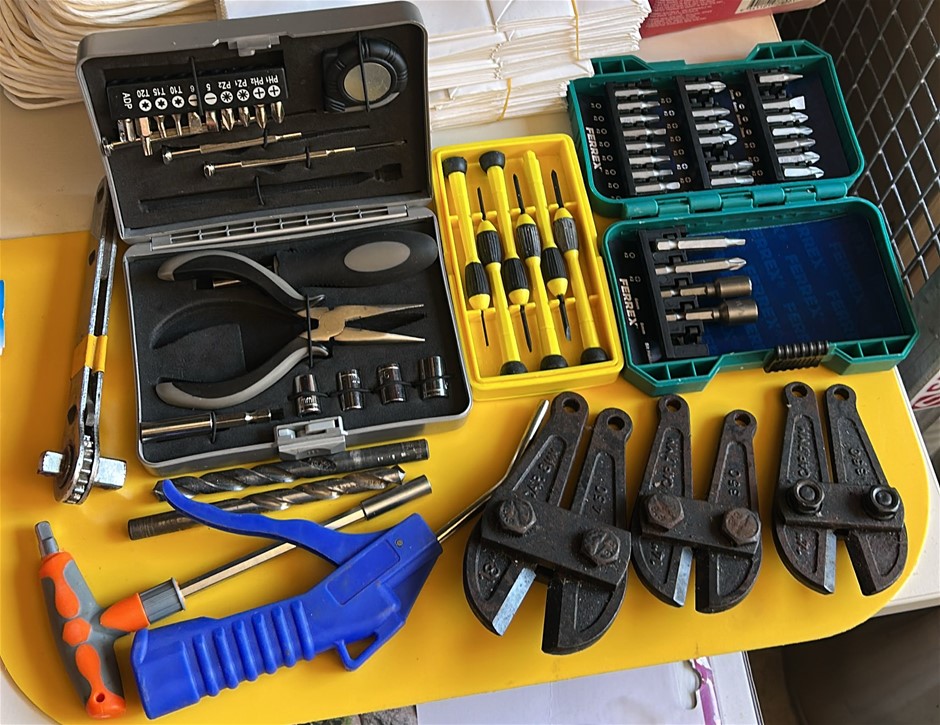 Tool Kits/Tools Assorted