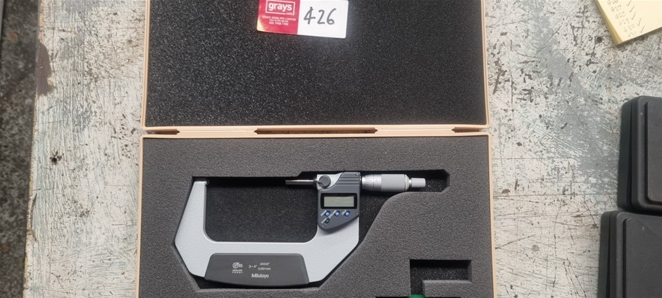 3"- 4"  Digital OD micrometer inch /metric change switch