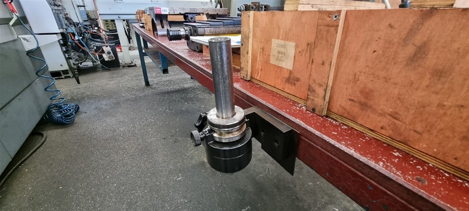 Bt40 bench Mount Tool and pulstud jig to tighten toolholders