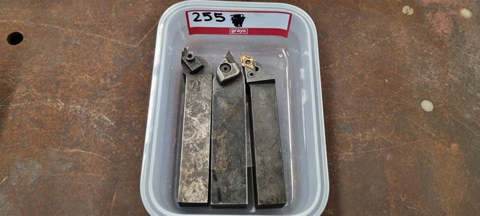 OD Grooving and Turning Holders 25mm shank