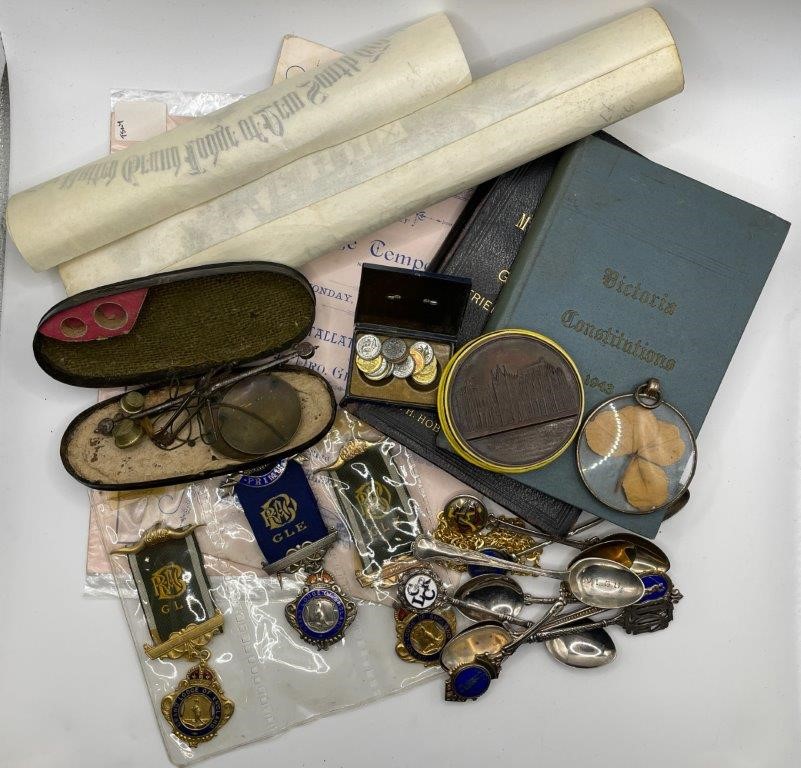 Approx. 22 x Assorted Miscellaneous Items & Masonic Group