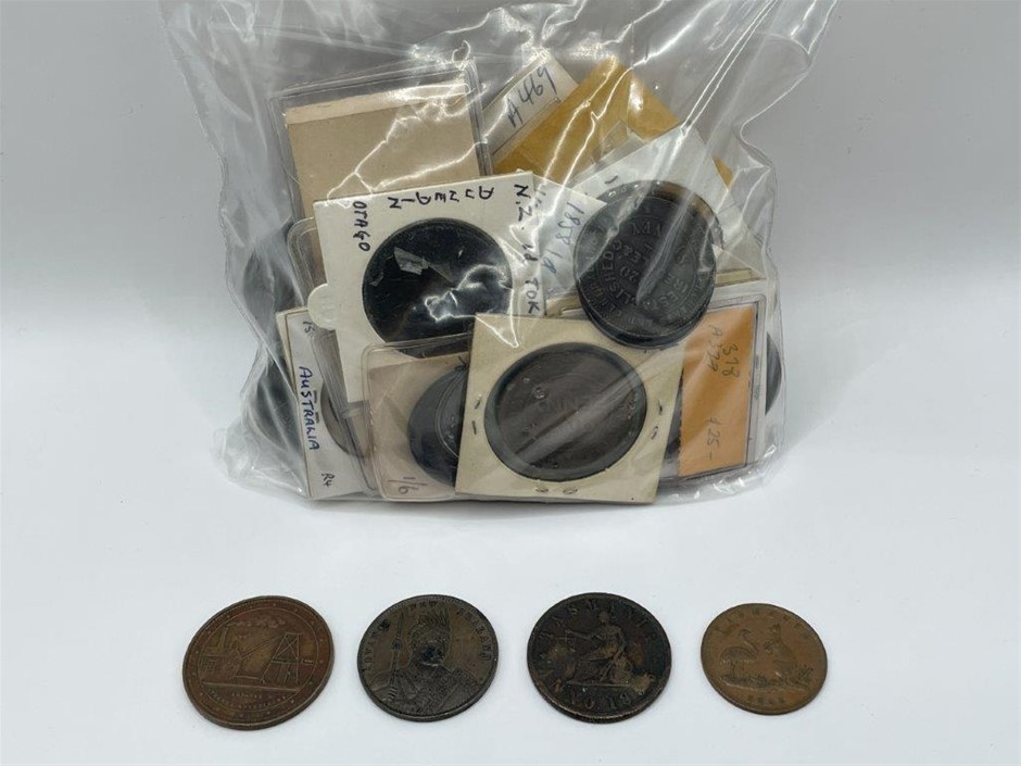 <B>Approx. 65 x Asstd AU & NZ Half-penny and One Penny Tokens