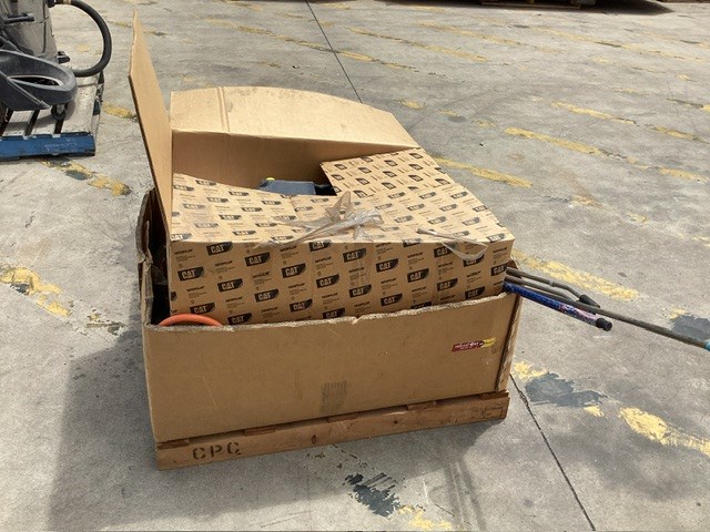 Plastic Hydraulic Tank, 3 Phase Electrical Boxes And More