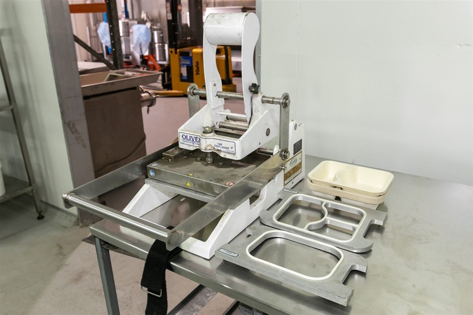 Ranger 5100 Dry Good Batch Filler & Check Weigher Machine on Mobile Stand