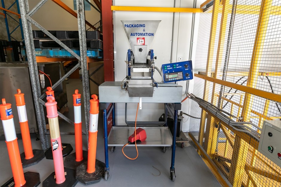 Ranger 5100 Dry Good Batch Filler & Check Weigher Machine on Mobile ...