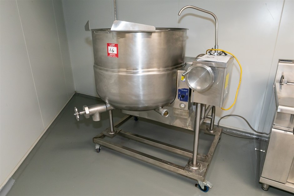 Cleveland KGL-80-T Jacketed Tilting Kettle