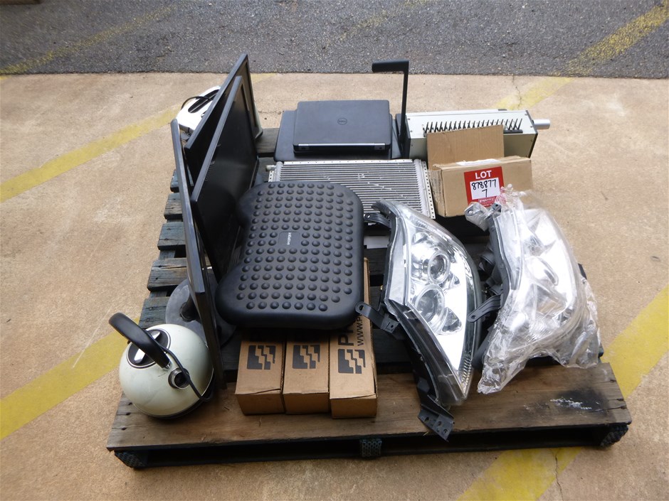 <p>Computer monitors & Laptops and headlights</p>