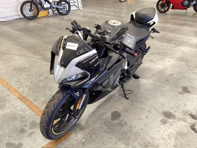 <p>2000 CFMOTO SR Road Motorcycle (WOVR - Repairable)</p>