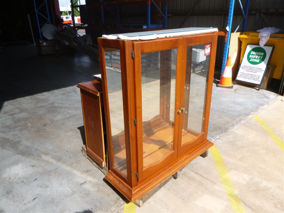 display cabinet with Glass shelves & bedside drawer
