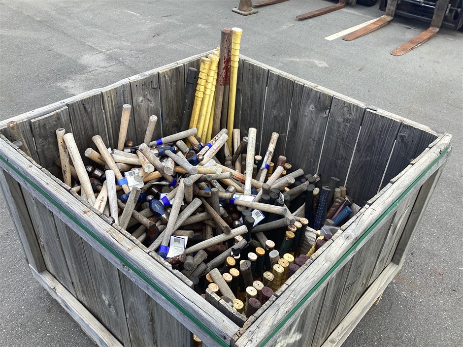 <p>Assorted Hammers</p>