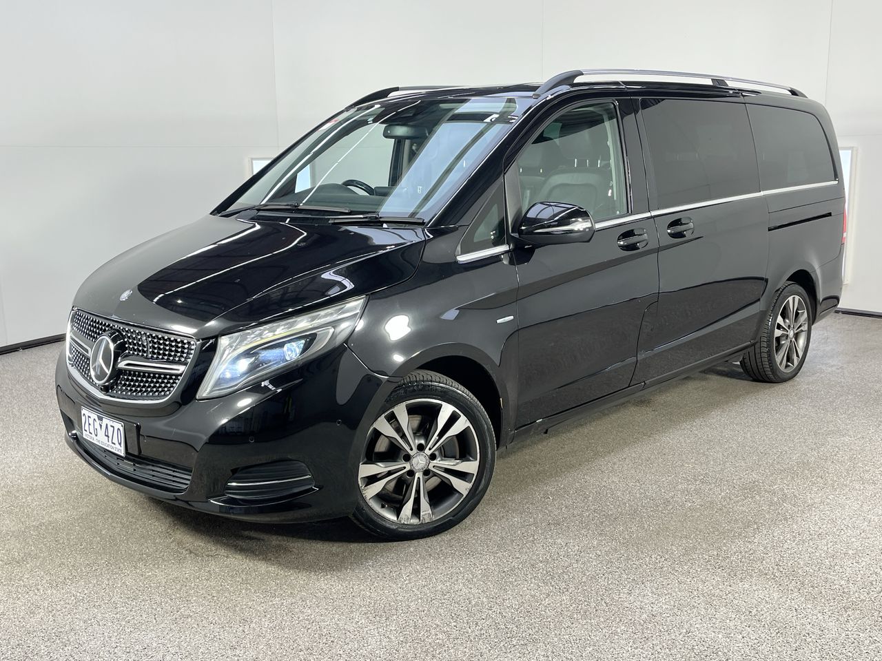 Mercedes Benz V-Class V250 BLUETEC AVANTGA T/D Auto 8 Seats People Mover