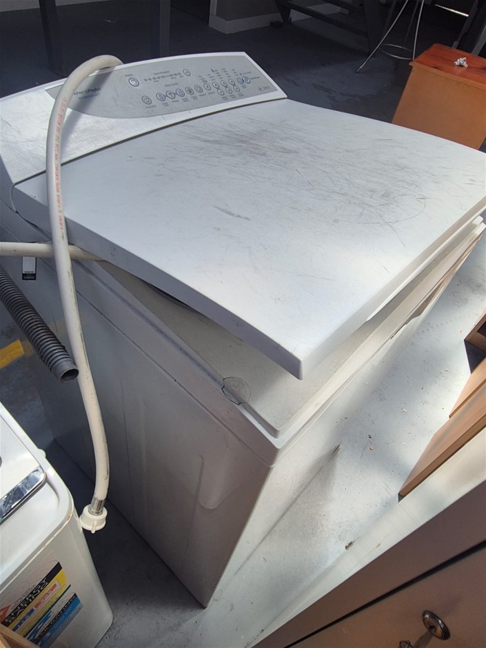 Fisher & Paykel Top Loader Washing Machine