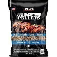 SIGNATURE BBQ Hardwood Pellets, 18kg. N.B: Damaged packaging.