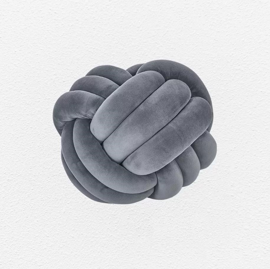 3 x DREAM ON Knot Pillows, 28cm, Gray.