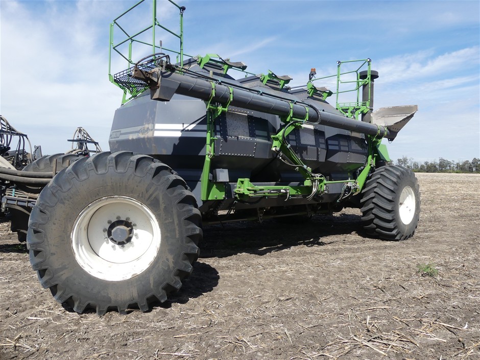 <B>2024 Boss SQX200 Air Cart</B>