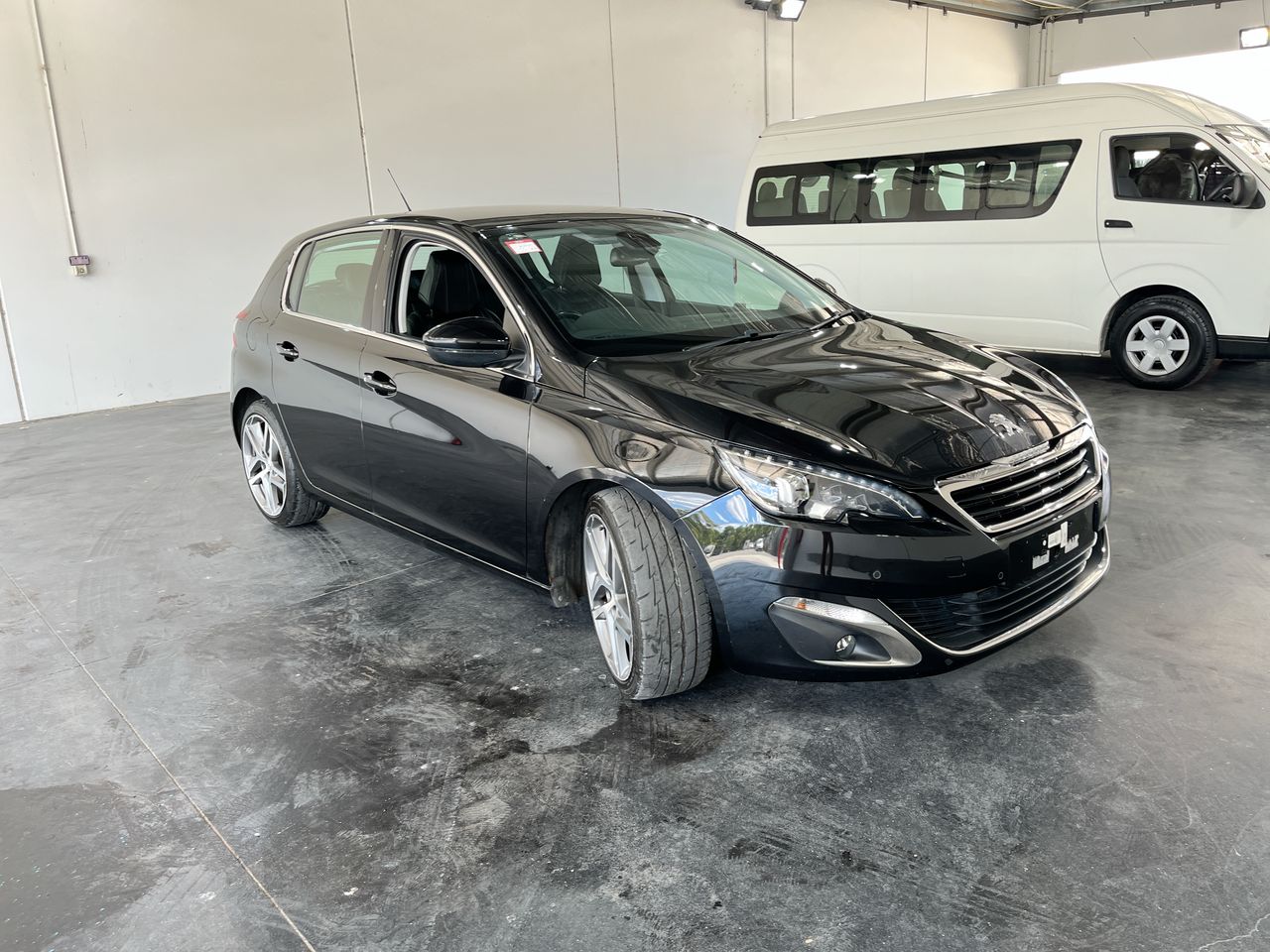 Vehicle photo