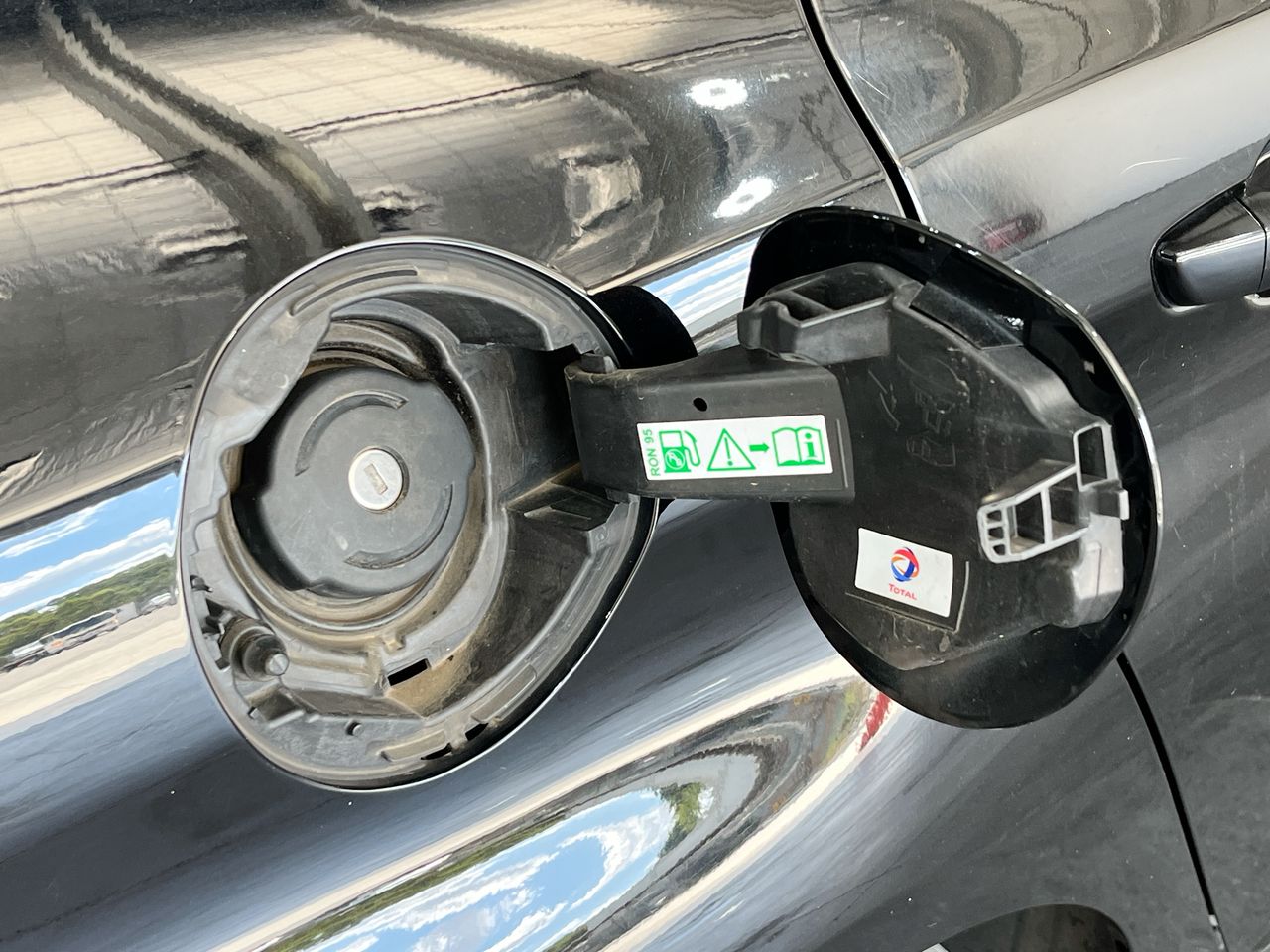 Vehicle photo