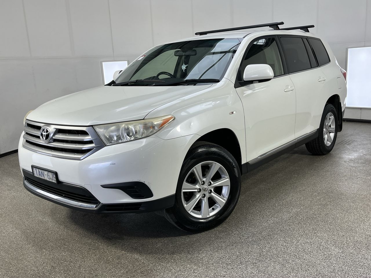 2013 Toyota Kluger 4X2 KX-R GSU40R Automatic 7 Seats Wagon