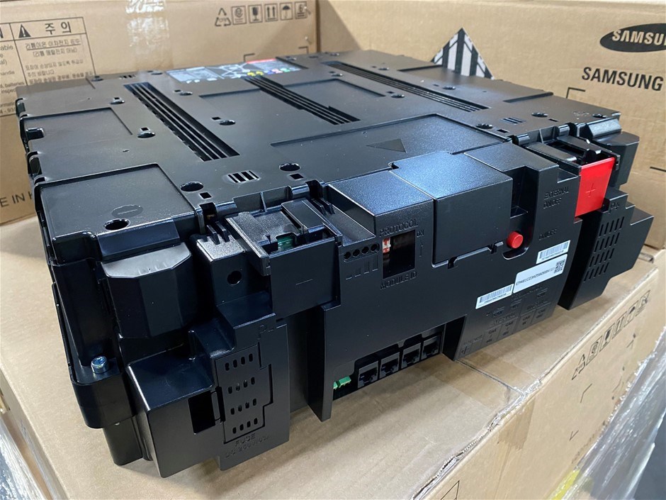 <p>Unused Samsung Rechargeable Li-On Battery</p>