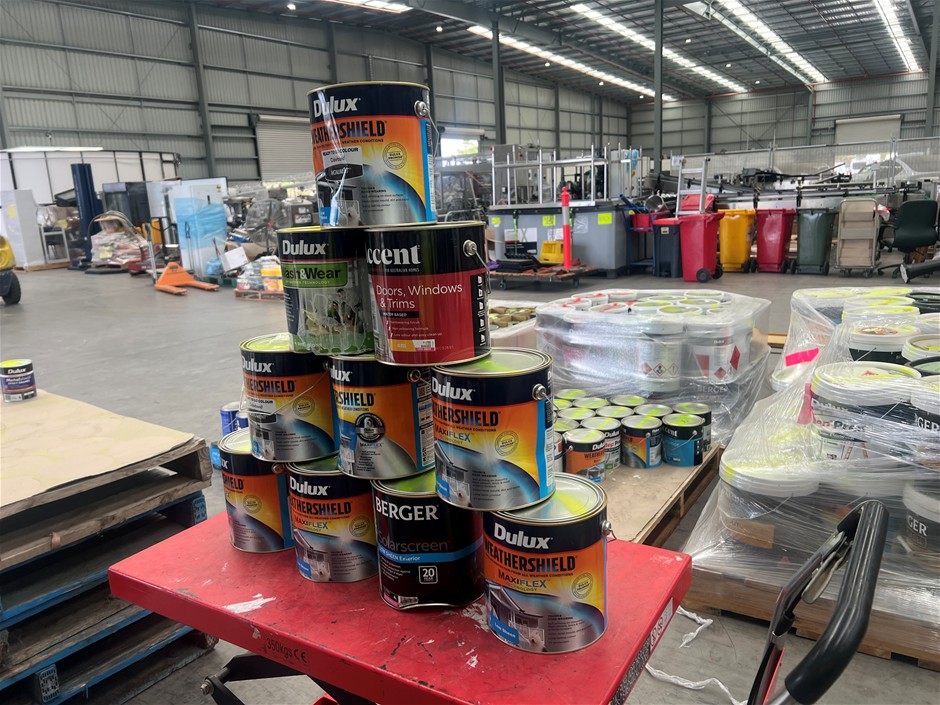 Assorted 4L Tins of Paint