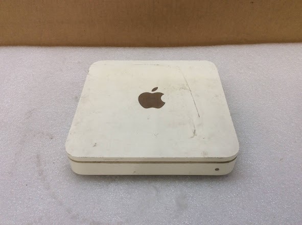 Apple AirPort Time Capsule (4th Gen)(A1409) 2TB Router