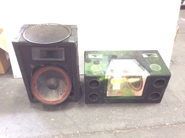Pro Amp PB-15 PA speaker&Unknown Brand Subwoofer System