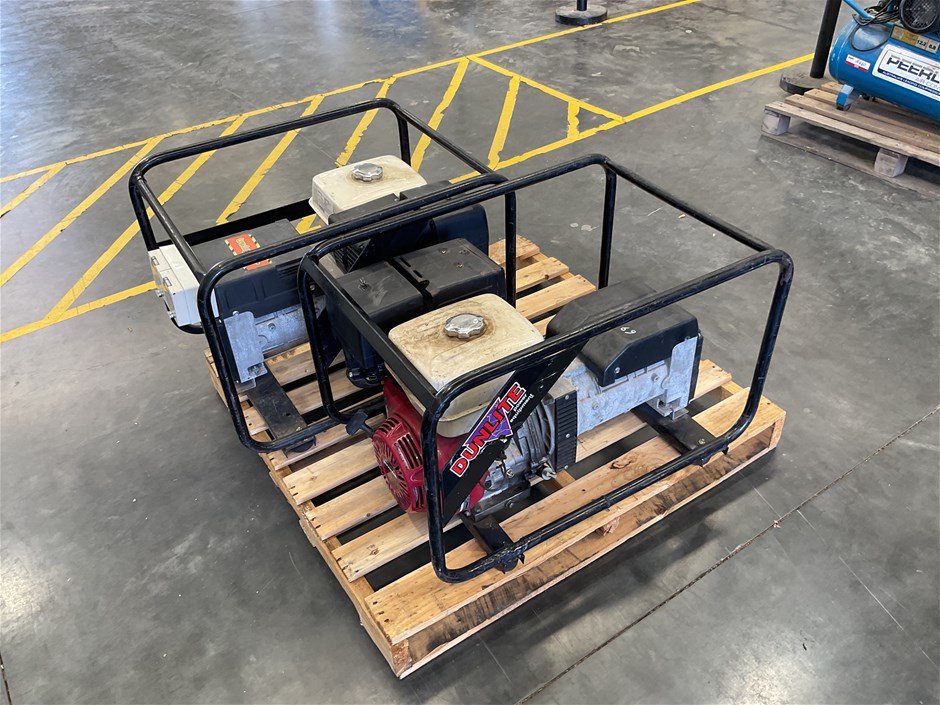 <p>x2 Generators</p>