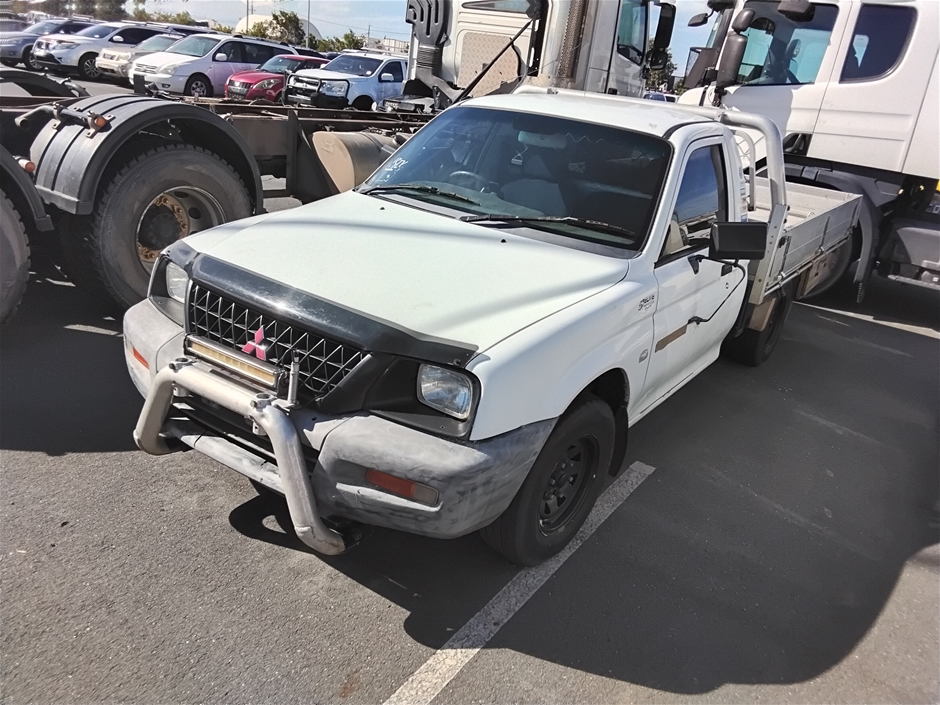 2002 Mitsubishi Triton 4X2 GL MK Manual Cab Chassis