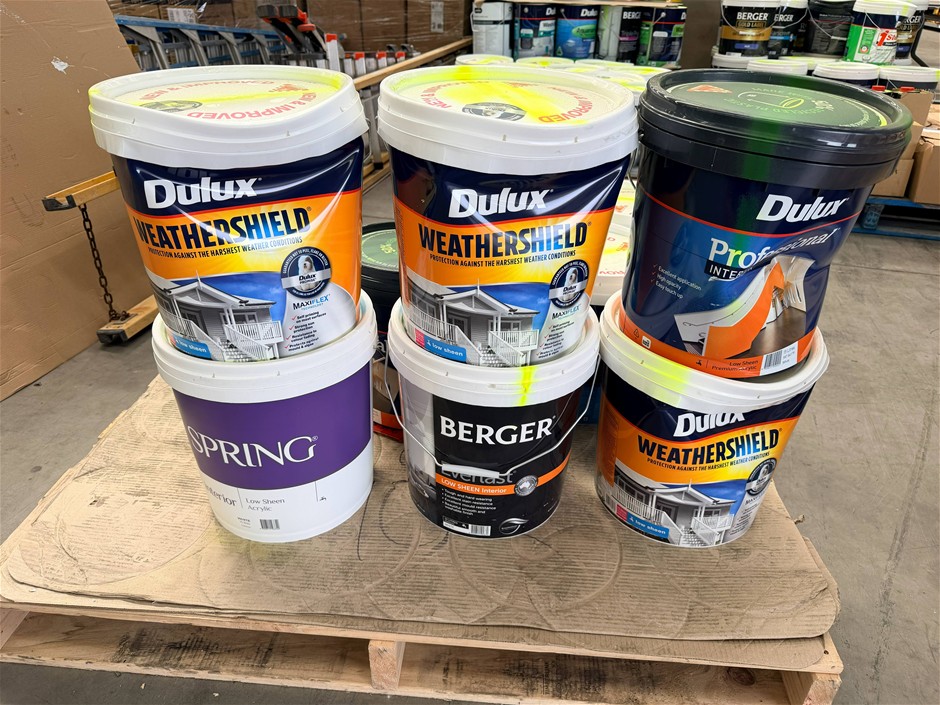 Assorted 15L Tins of Paint