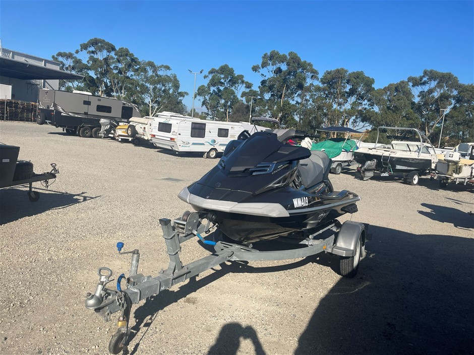 2014 Yamaha Waverunner FX Cruiser