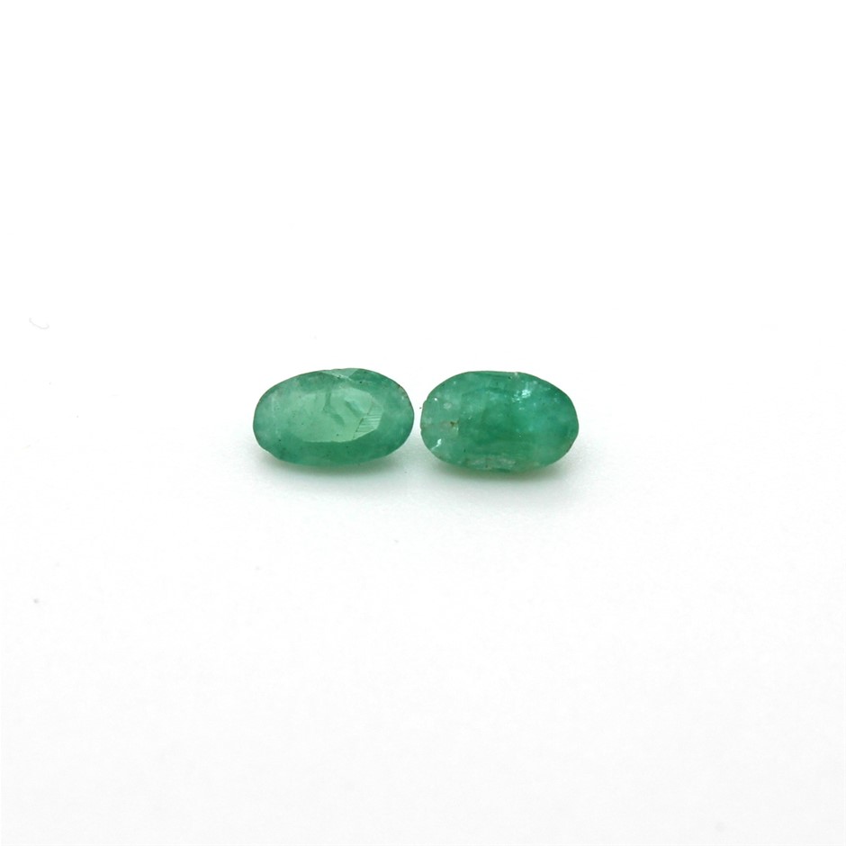 Two 0.44 Ct Oval Emerald Gemstone