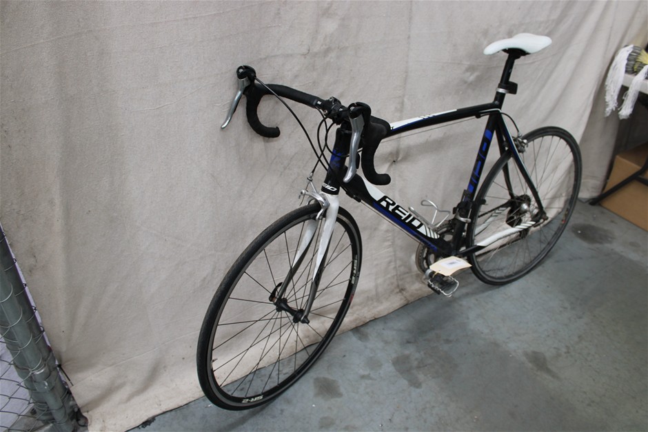 Reid Black/White/Blue Road Bicycle