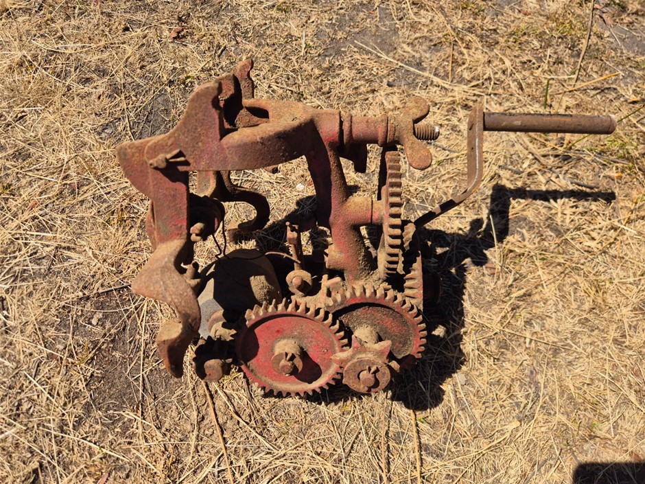 Antique Saw Sharpener
