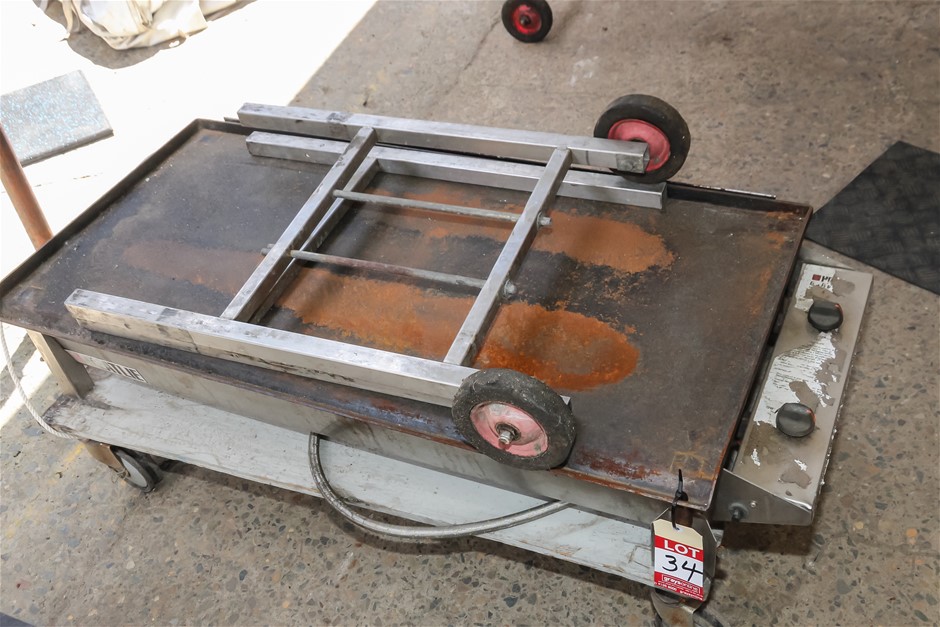 Heatlie 2 Burner Gas BBQ Hot Plate with Stand