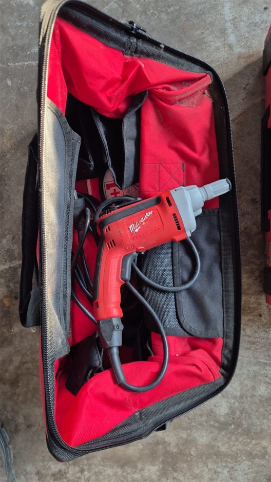 Milwaukee Roofing Gun