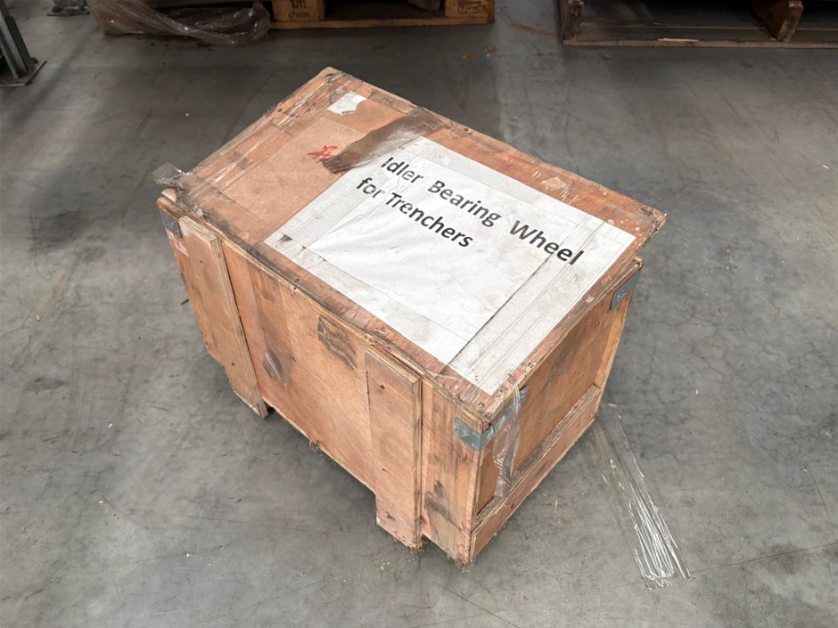 <p>Idler Bearing Wheel for Trenchers</p>