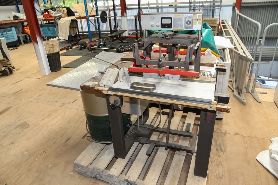 Seidansha Dual Sided Hot Wedge High Frequency Welder