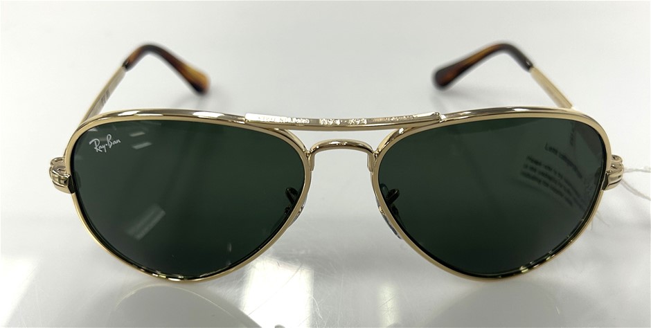 Rayban Aviator Sunglasses, model RB3925