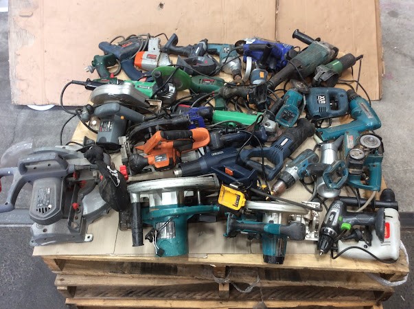Bosch/Ryobi/Ozito Mixed Brand and Model Electric Drill/Power Tools