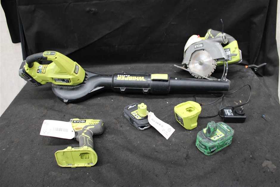 Quantity of Assorted Ryobi Tools