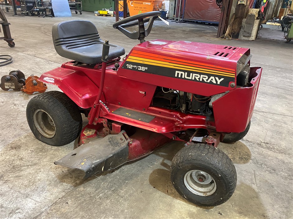 Murray Ride-on Mower Auction (0120-5062232) | Grays Australia