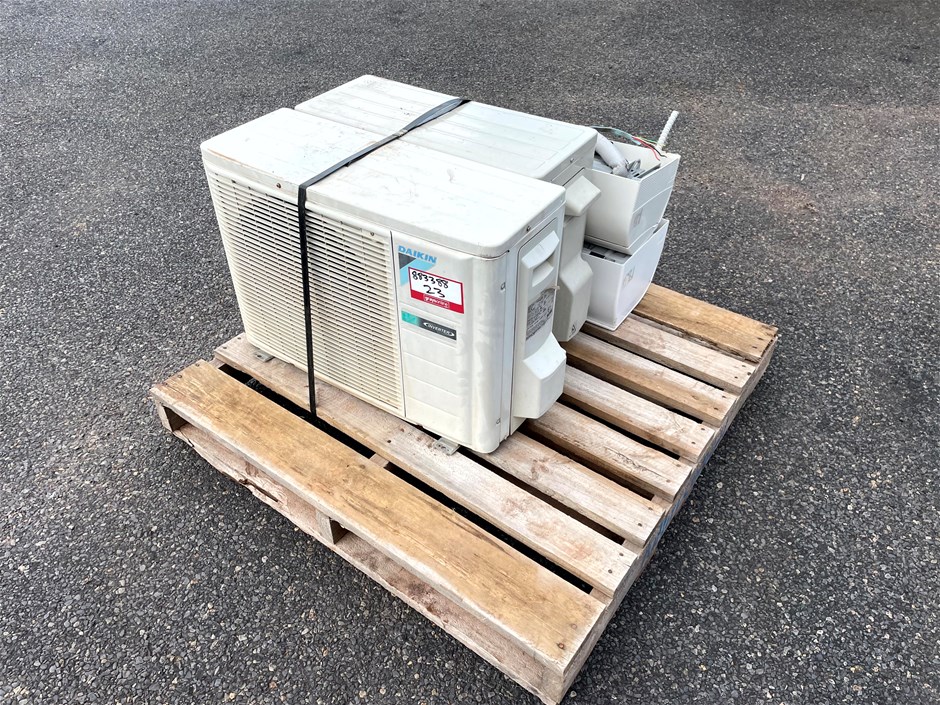 Ex Mine Site salvage split system air conditioning units x2