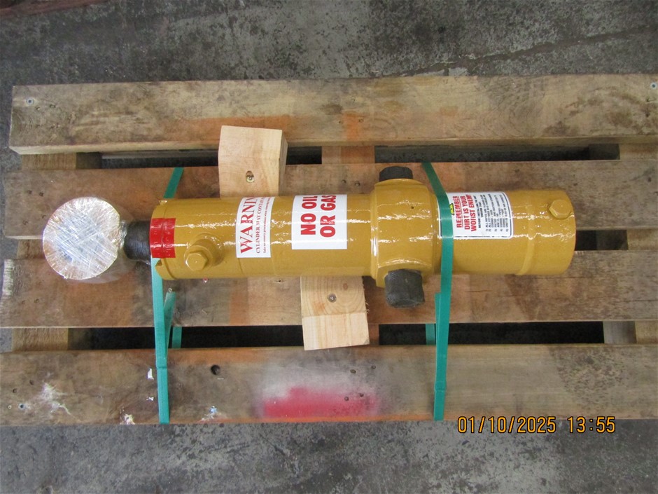 Cylinder Ripper Lift