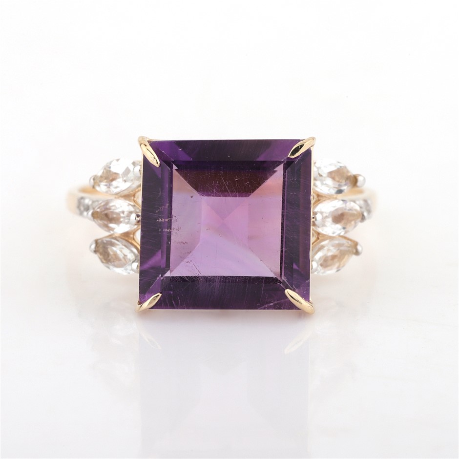 Yellow Gold Natural Amethyst /Natural White Topaz & Diamond Ring with Valua