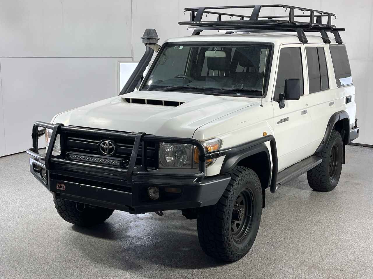 2017 Toyota Landcruiser Workmate VDJ76R Turbo Diesel Manual Wagon