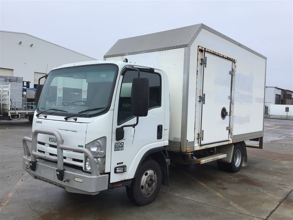 2013 Isuzu NPR 200 Medium Sitec 155 Series III 4 x 2 Pantech Truck