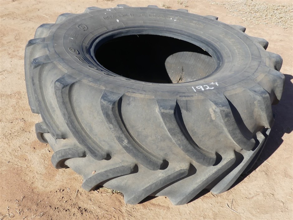 Firestone Plant Tyres (Qty 1)