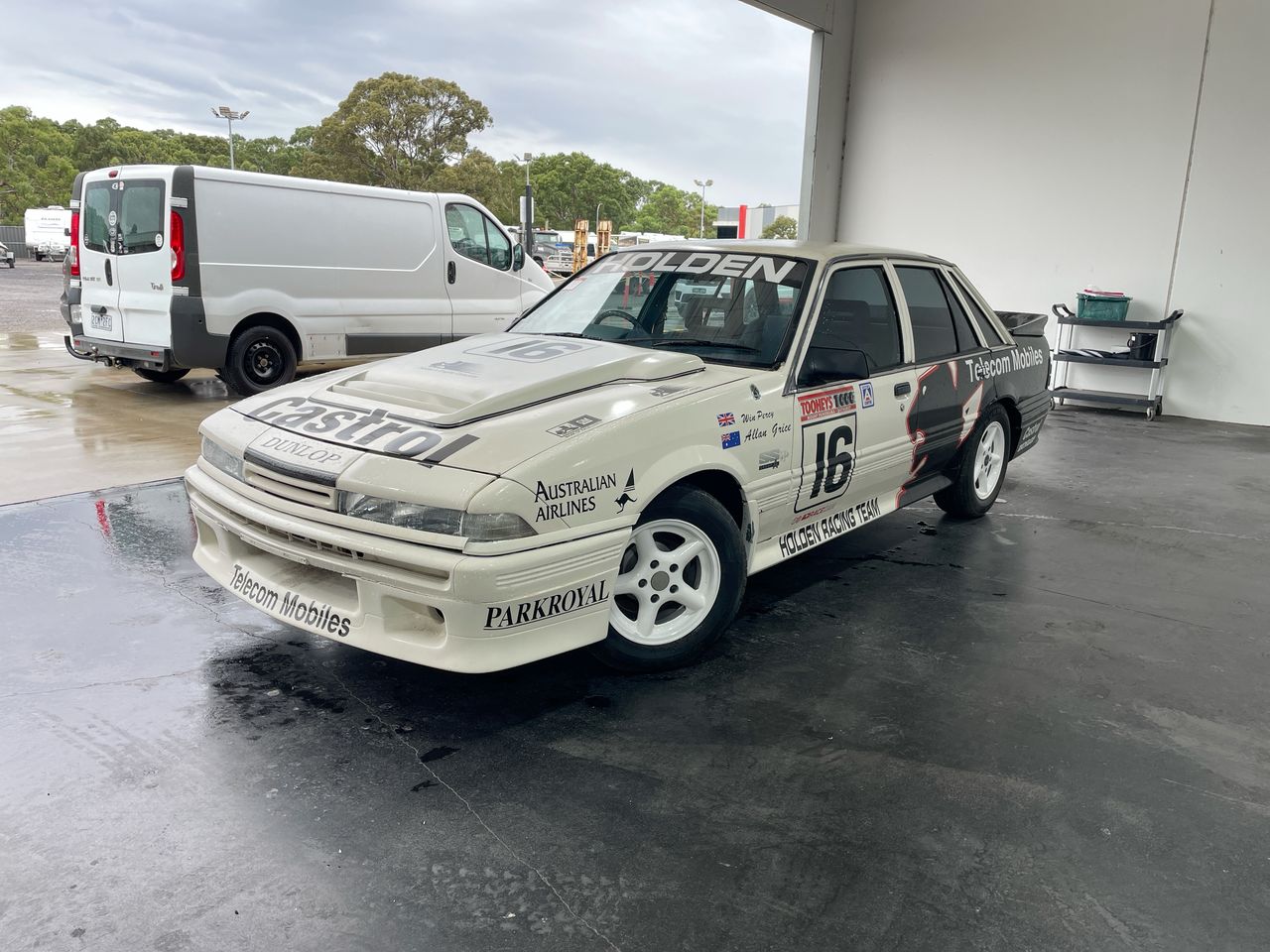 1987 Holden Commodore VL V8 HRT Tribute Automatic Sedan