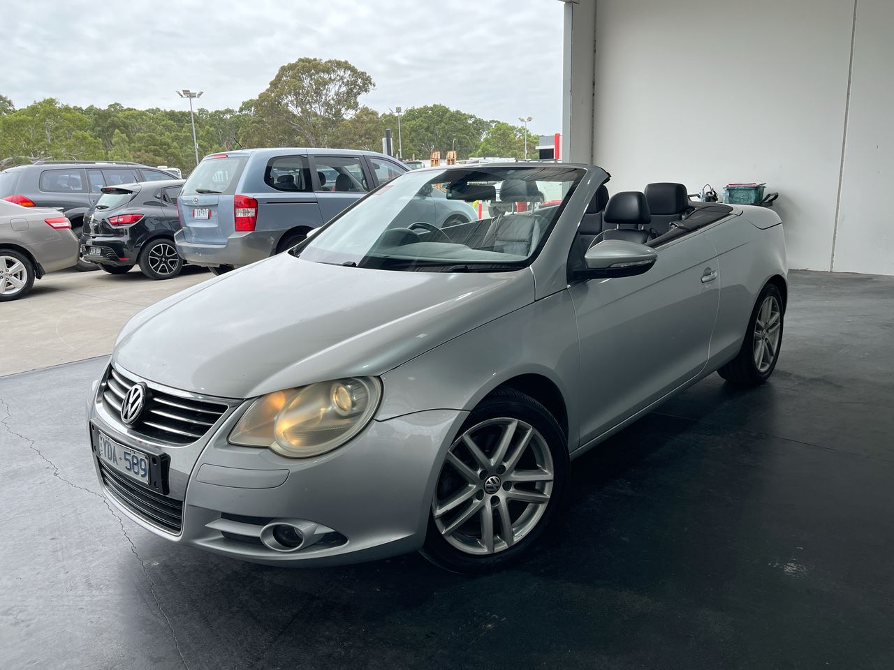 2010 Volkswagen Eos 103 TDI 1F Turbo Diesel Automatic Convertible